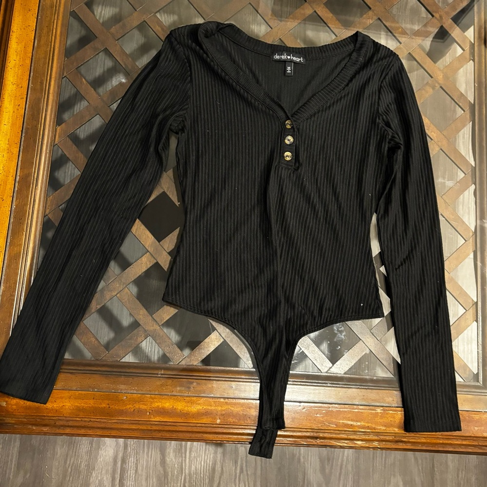 derek heart bodysuit